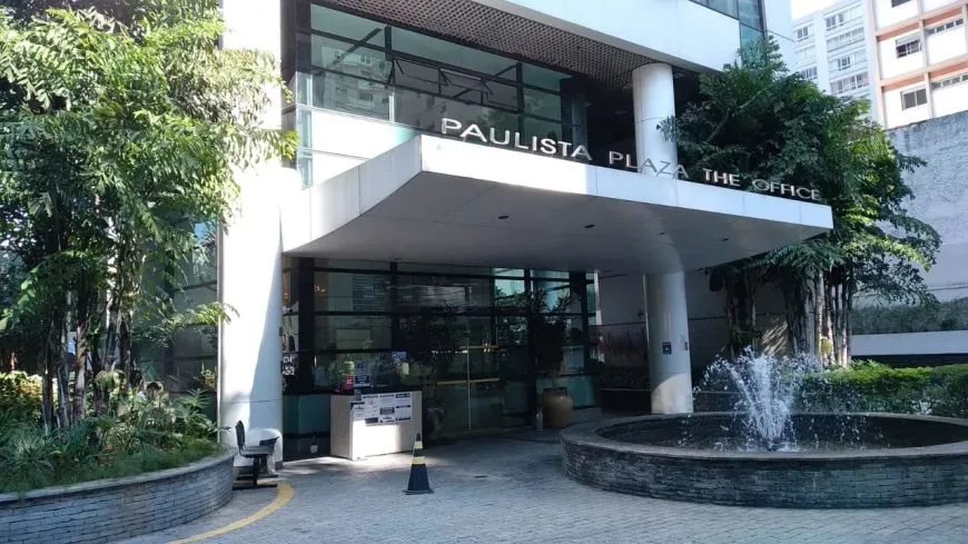Fachada do edifício onde fica a Infinitah, na região da Avenida Paulista